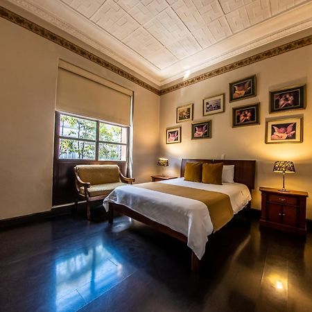 Hotel Cuenca Buitenkant foto