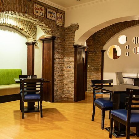 Hotel Cuenca Buitenkant foto