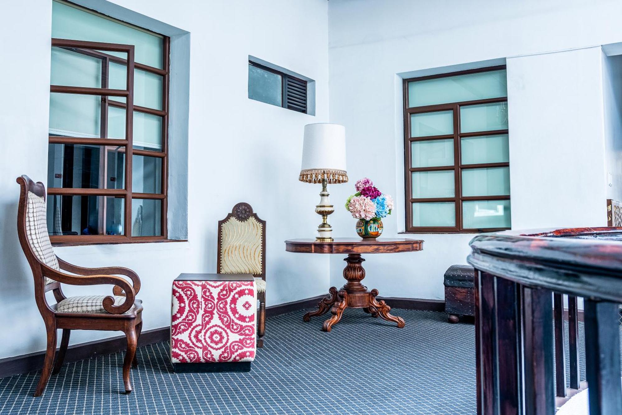 Hotel Cuenca Buitenkant foto