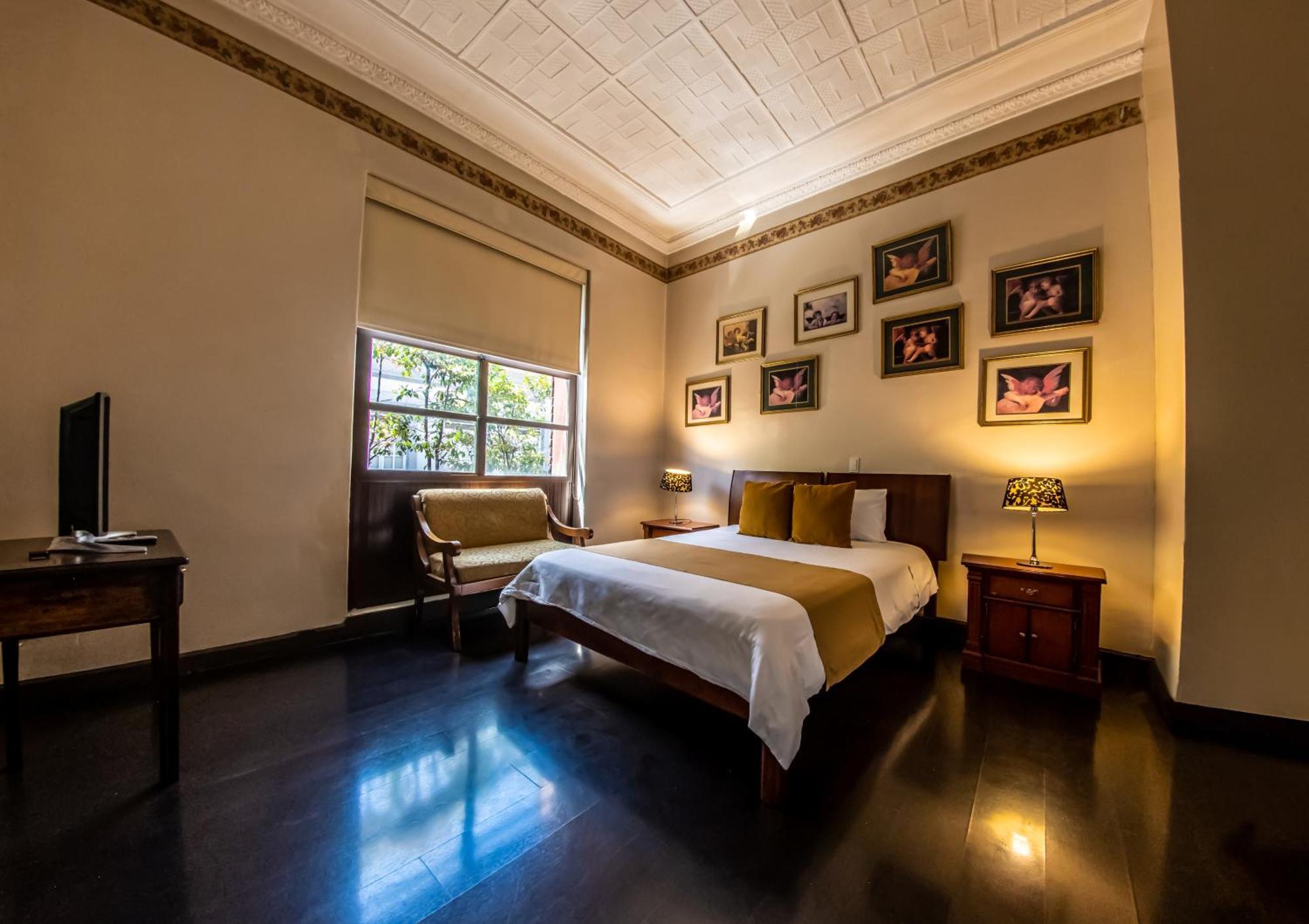 Hotel Cuenca Buitenkant foto