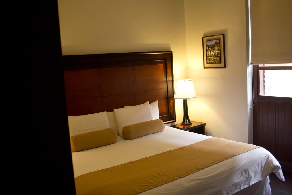 Hotel Cuenca Buitenkant foto